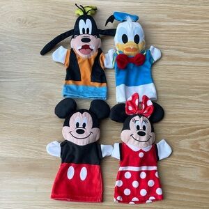 Disney Mickey Mouse & Friends Soft & Cuddly Hand Puppets Goofy Donald Duck Minni